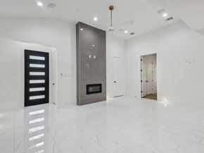 3505 Cobb Street, Houston TX 77004