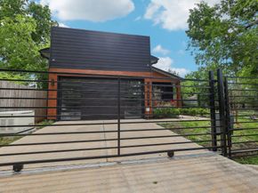 3505 Cobb Street, Houston TX 77004