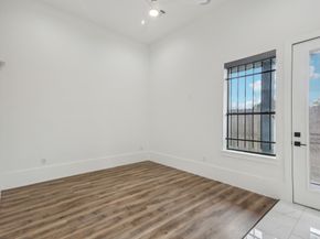 3505 Cobb Street, Houston TX 77004