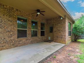 1938 Honey Laurel Drive, Conroe TX 77304