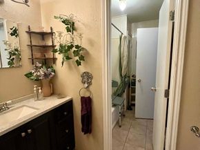 2923 Ellington Street, Houston TX 77088
