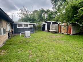 2923 Ellington Street, Houston TX 77088