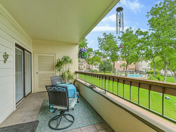 18809 Egret Bay Boulevard 306, Webster TX 77058