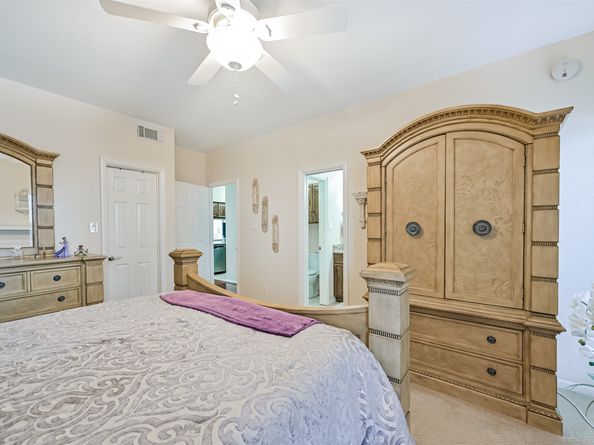 18809 Egret Bay Boulevard 306, Webster TX 77058