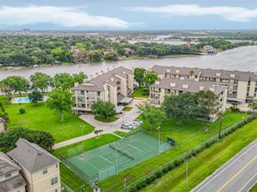 18809 Egret Bay Boulevard 306, Webster TX 77058