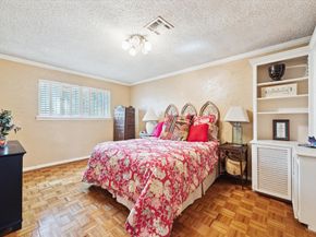 10227 Holly Springs Drive, Houston TX 77042
