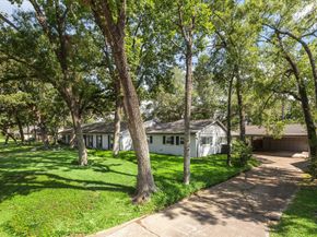 10227 Holly Springs Drive, Houston TX 77042