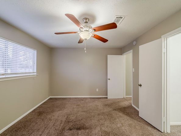 2335 Marble Falls Drive, Spring TX 77373