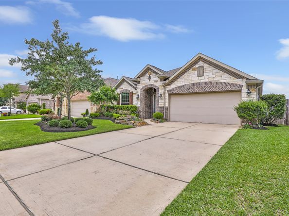 23435 Banks Mill Drive, New Caney TX 77357