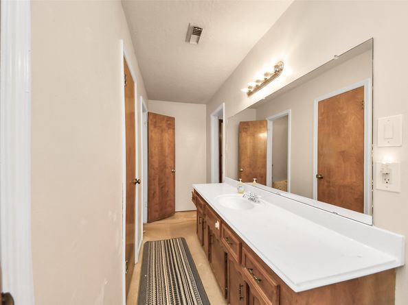 13230 Ferry Hill Lane, Houston TX 77015