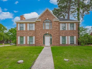 215 Wood Circle Lane