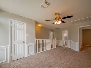 215 Wood Circle Lane, Houston TX 77015