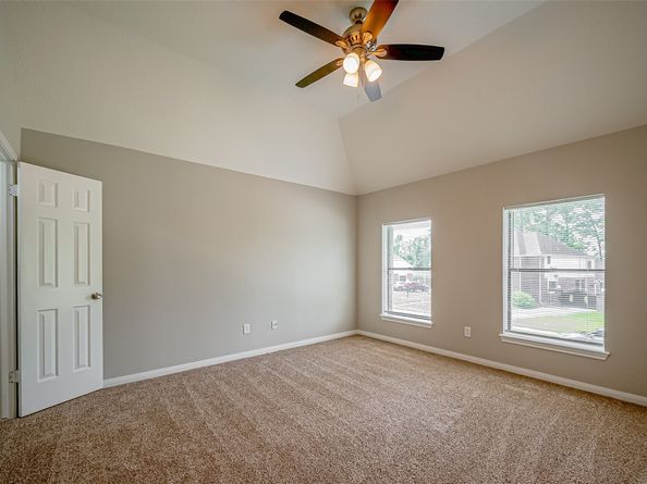 215 Wood Circle Lane, Houston TX 77015