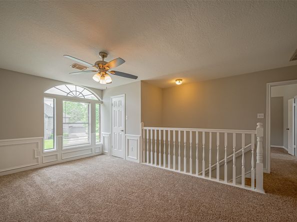 215 Wood Circle Lane, Houston TX 77015