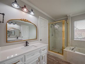 215 Wood Circle Lane, Houston TX 77015