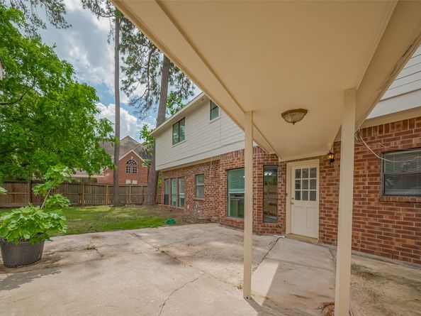215 Wood Circle Lane, Houston TX 77015