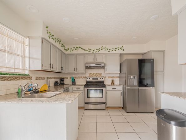 5837 Sunforest Drive, Houston TX 77092