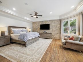 2 Burkhart Forest Court, Spring Valley Village TX 77055