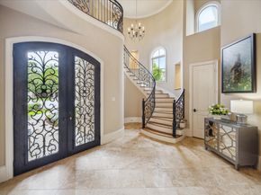 2 Burkhart Forest Court, Spring Valley Village TX 77055