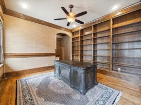 2 Burkhart Forest Court, Spring Valley Village TX 77055