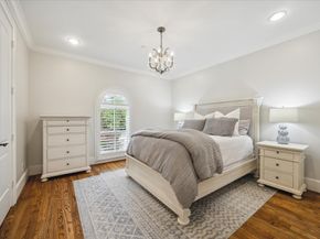 2 Burkhart Forest Court, Spring Valley Village TX 77055