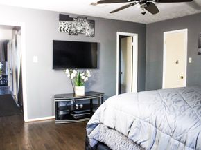 11335 Chelsea Walk Drive, Houston TX 77066