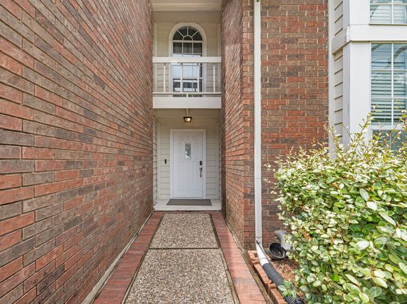 8023 Pine Falls Drive, Houston TX 77095