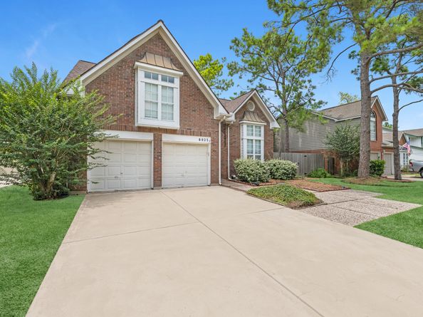 8023 Pine Falls Drive, Houston TX 77095