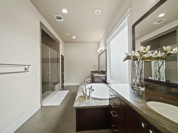 959 W 42nd Street, Houston TX 77018