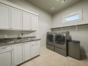 959 W 42nd Street, Houston TX 77018
