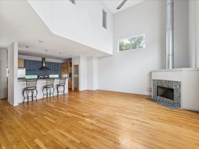 5219 Kiam Street F, Houston TX 77007
