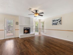 34 Sweetdream Place, The Woodlands TX 77381