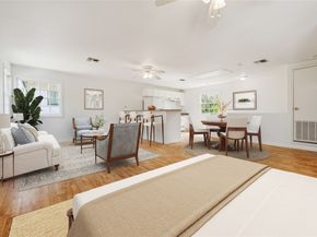 208 E 12th Street, Houston TX 77008