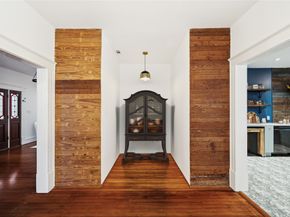 208 E 12th Street, Houston TX 77008