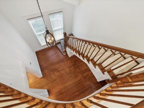 208 E 12th Street, Houston TX 77008
