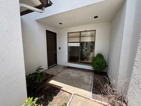 7655 S Braeswood Boulevard 8, Houston TX 77071