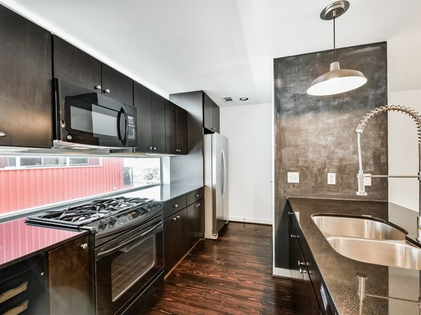 3028 Commerce Street, Houston TX 77003