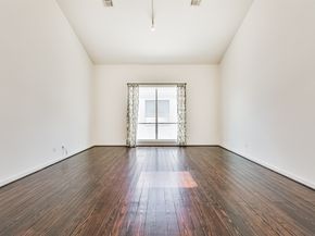 3028 Commerce Street, Houston TX 77003
