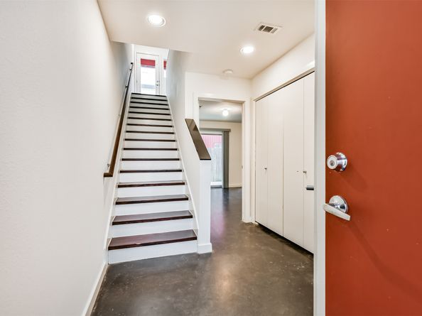 3028 Commerce Street, Houston TX 77003
