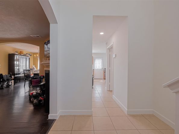 15911 Mission Glen Drive, Houston TX 77083