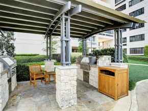 1111 Hermann Drive 7F, Houston TX 77004