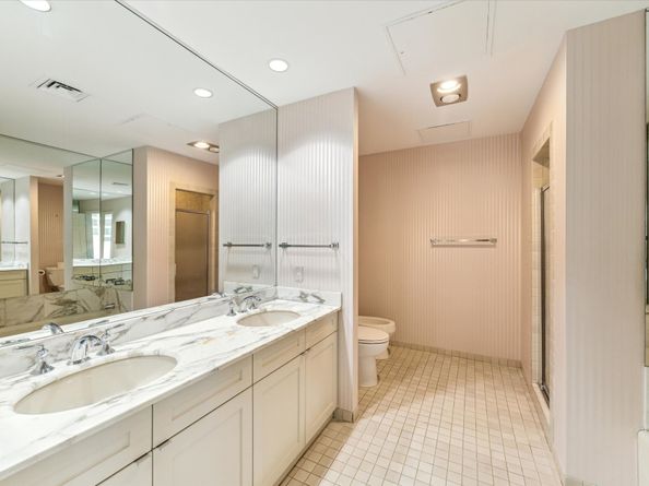 1111 Hermann Drive 7F, Houston TX 77004