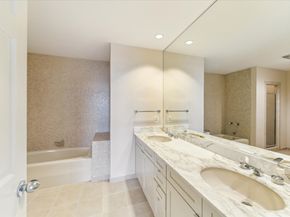1111 Hermann Drive 7F, Houston TX 77004