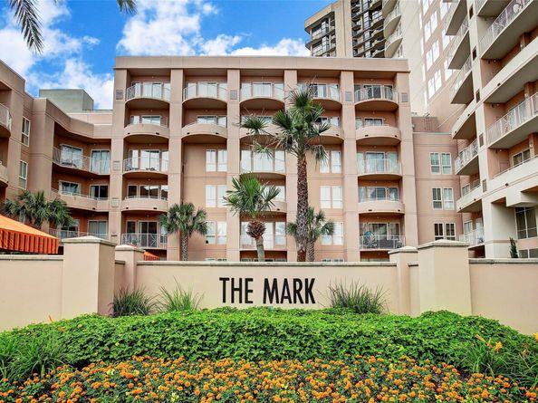 3505 Sage Road 2804, Houston TX 77056