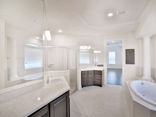 5526 Wollemi Falls Lane, Sugar Land TX 77479