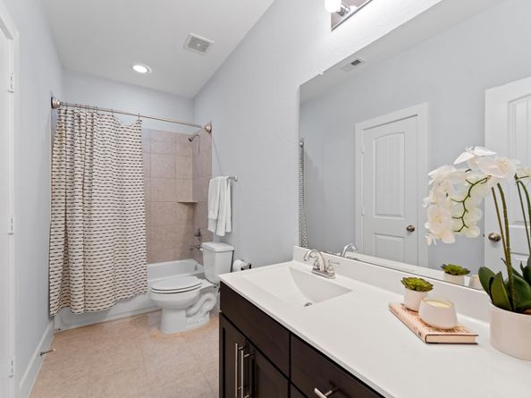418 Isolde Drive, Houston TX 77024