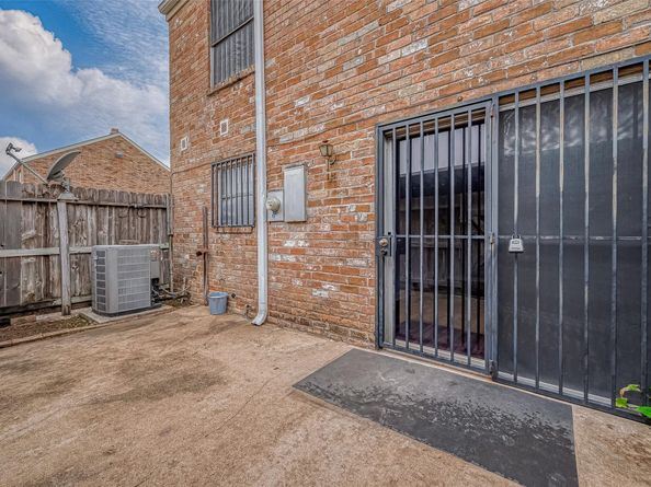 4212 Belle Park Drive 4212, Houston TX 77072