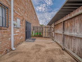 4212 Belle Park Drive 4212, Houston TX 77072