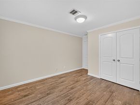 8530 Roos Road, Houston TX 77036