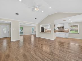 8530 Roos Road, Houston TX 77036